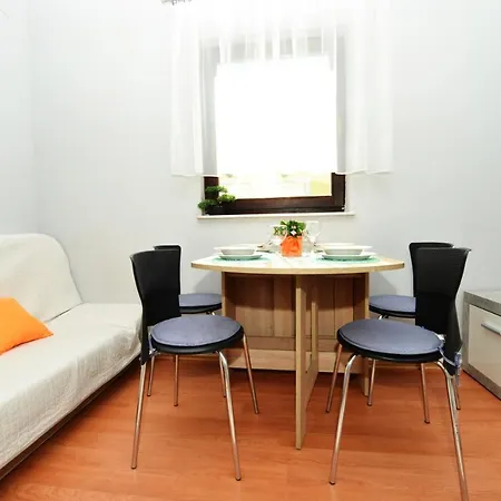 Apartment Lavender *